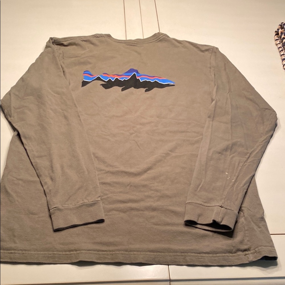 Patagonia long sleeve T shirt